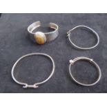 4x Silver bangles