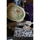 Box of costume jewellery & ceramics