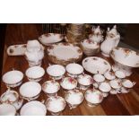 Royal Albert old country rose 68 piece set (All s