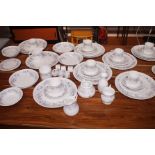 Large Wedgwood dinner service 'Angela pattern'