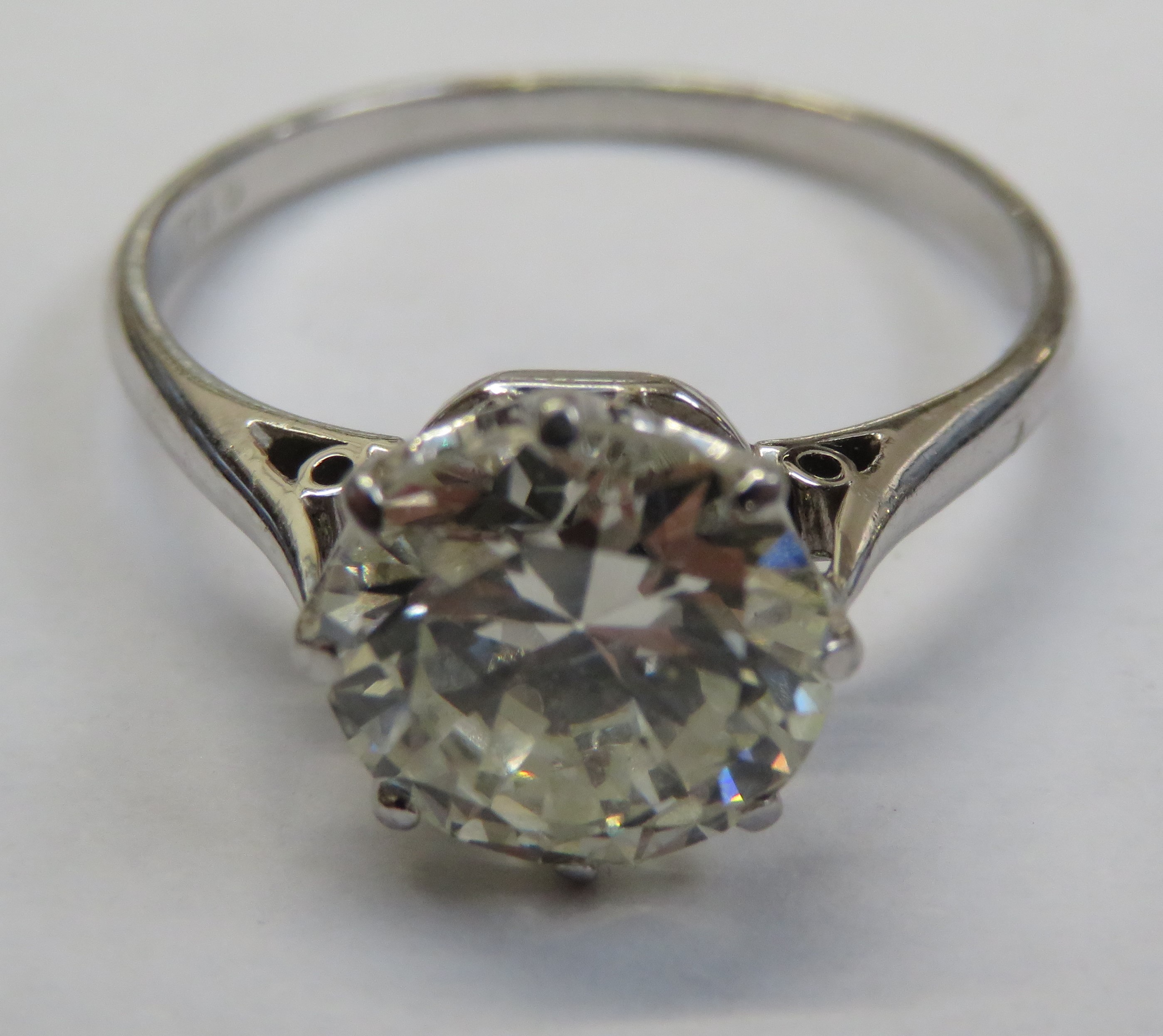 2.39 carat diamond ring Shape - Brilliant cut Weig - Image 7 of 10