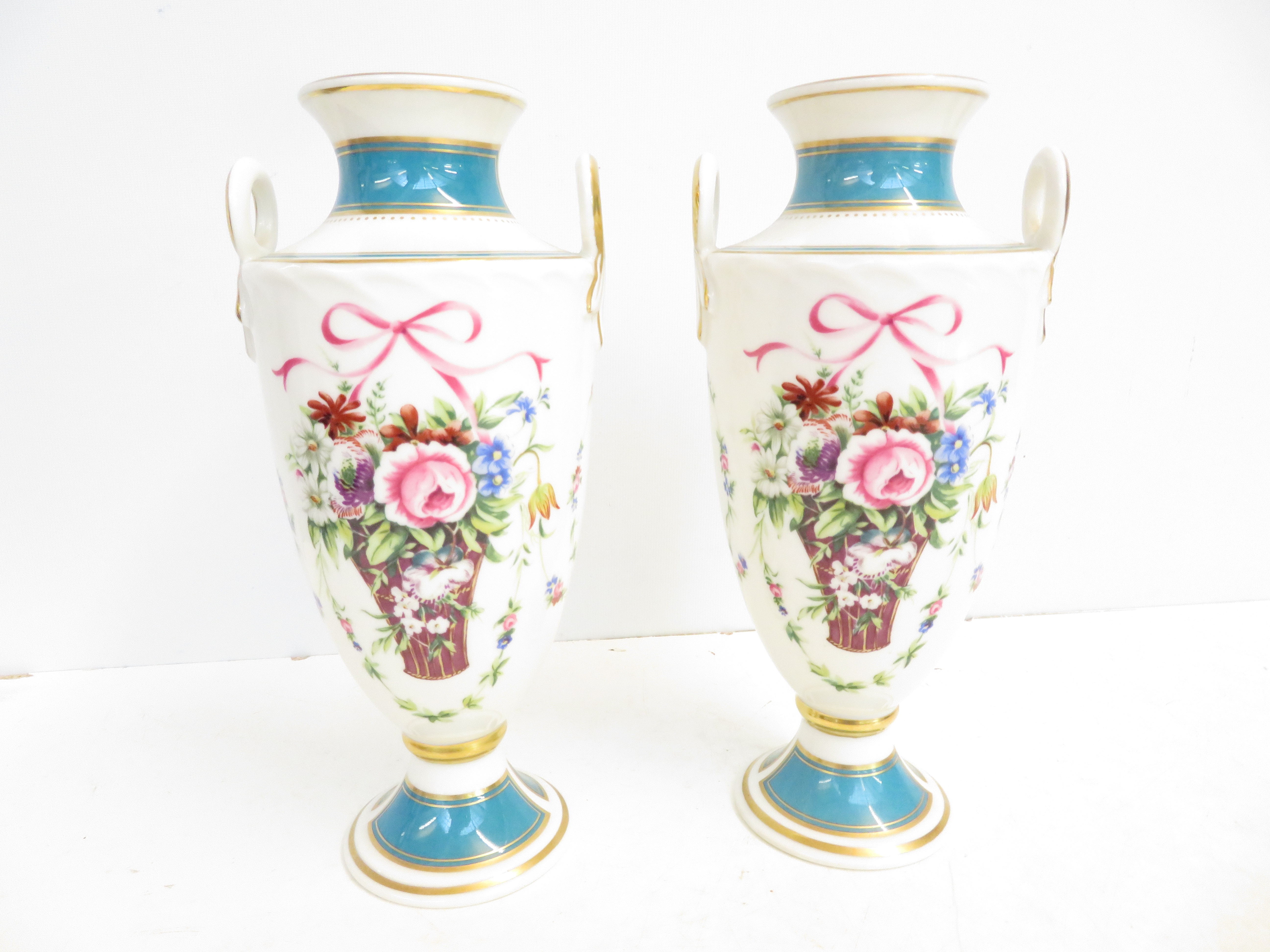 Pair of Minton vases 'Minton rose basket' No 5363