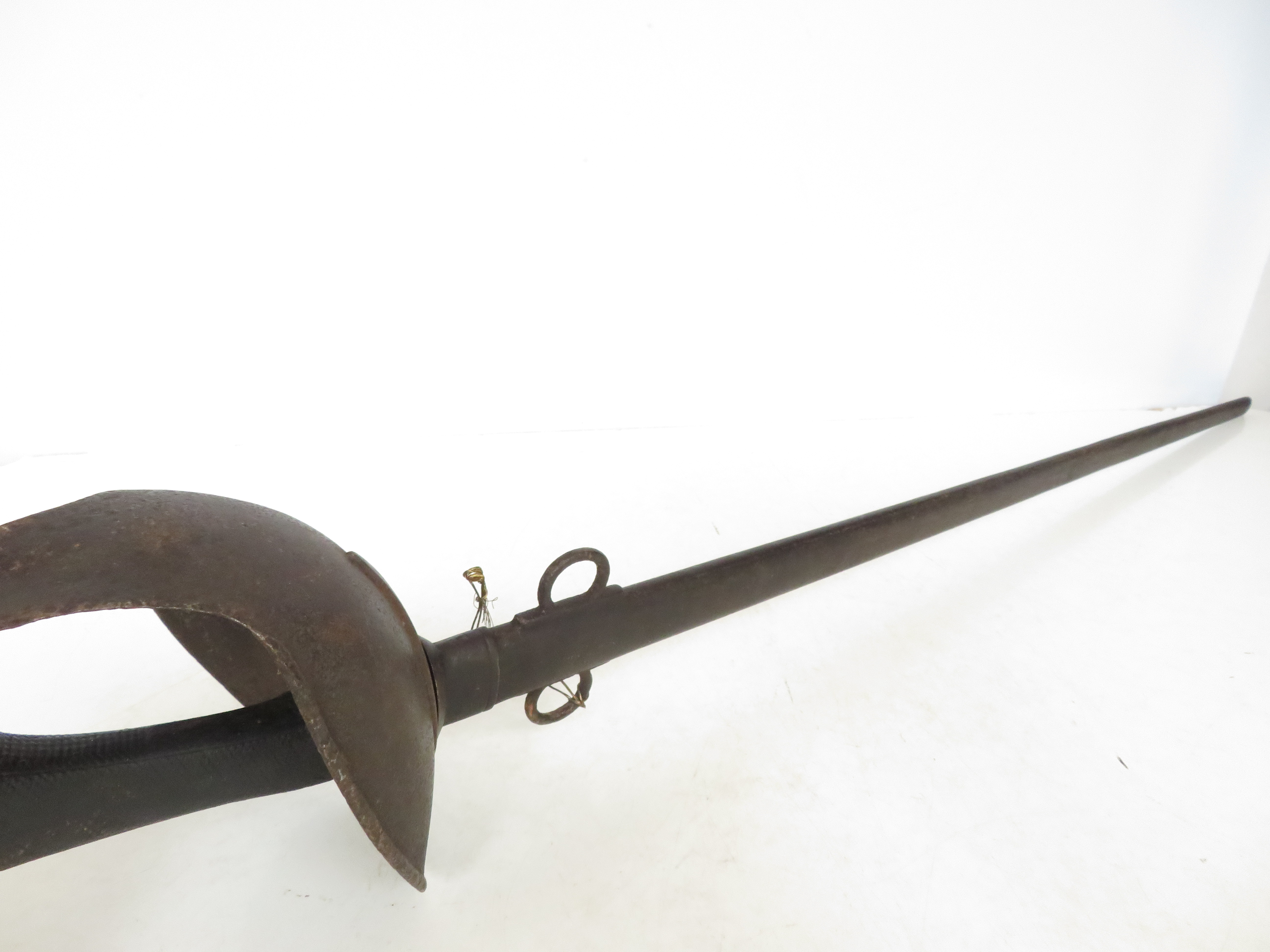 Wilkinson artillery sword & scabbard, blade etched - Image 4 of 6