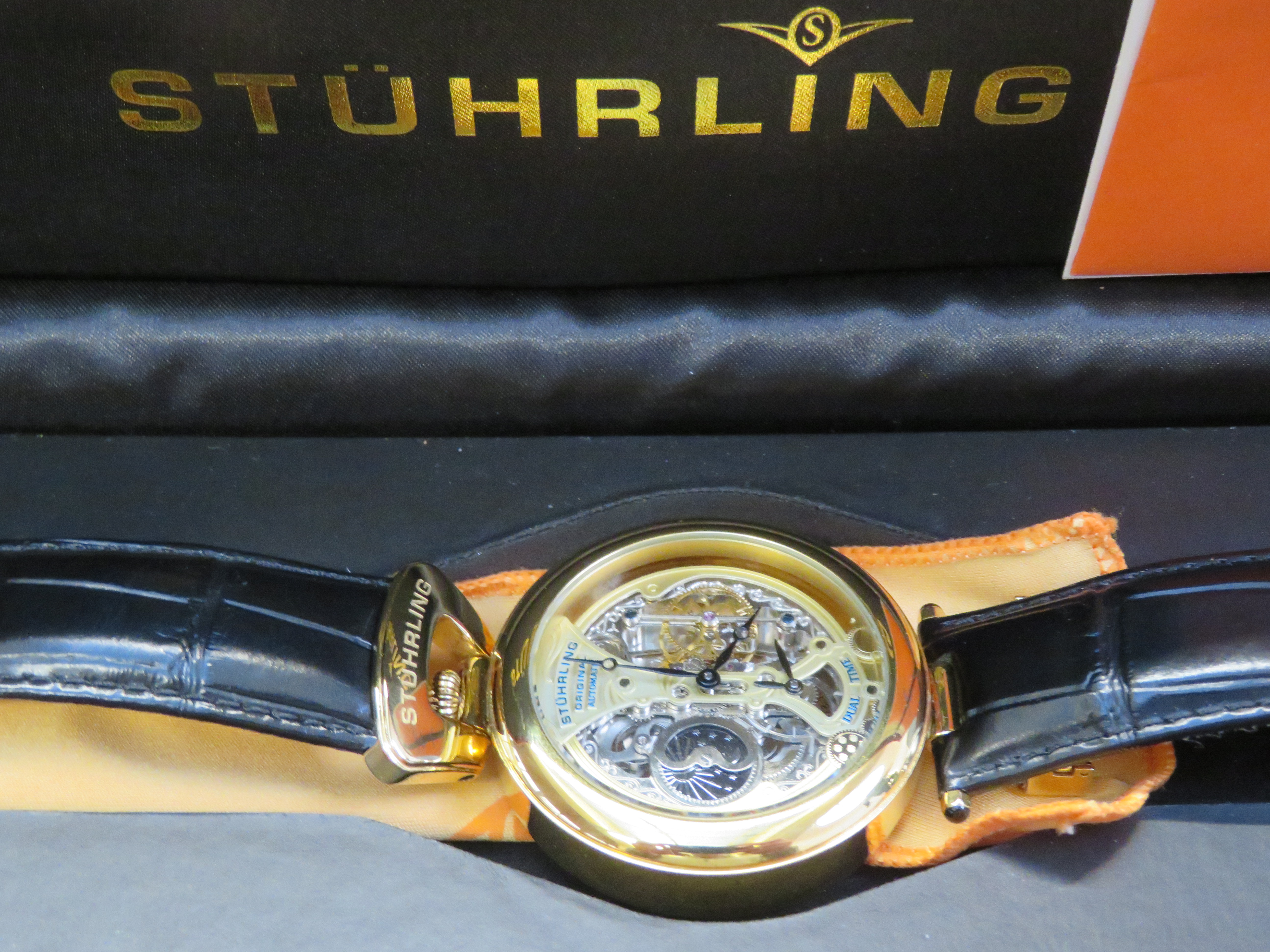 Stührling original, duel time automatic wristwatch