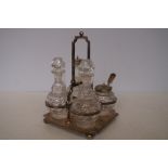 Early cruet set