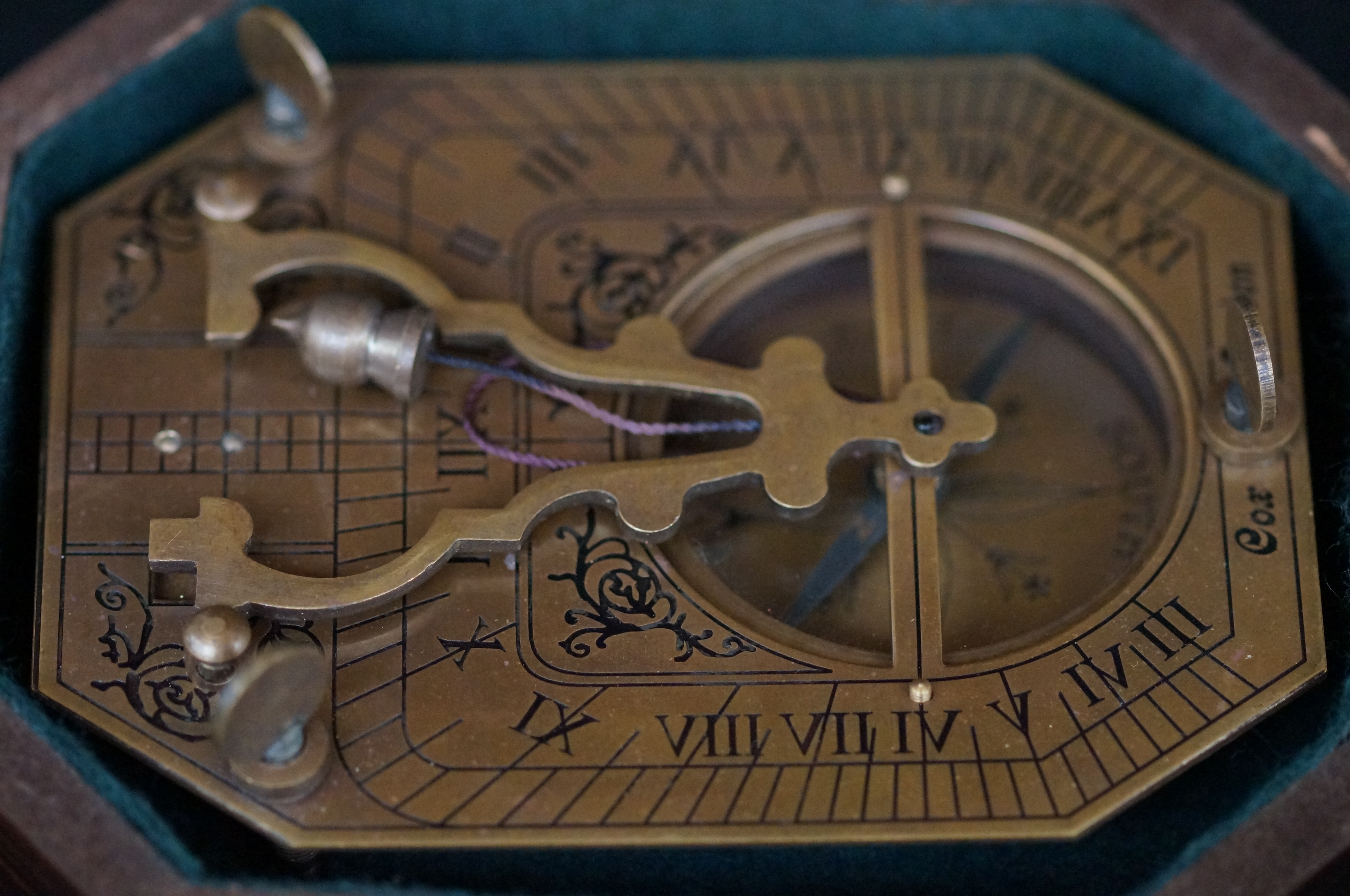 Brass boxed sundial compass cox London