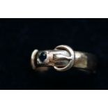 9ct gold buckle ring 4.9 grams