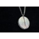 Silver chain & photo pendant