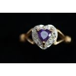 9ct Gold amethyst ring in the form of a heart Size