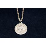 9ct Gold chain & pendant Weight 5.8 g