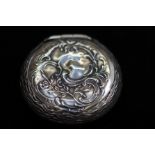 Silver pill box dated 1900