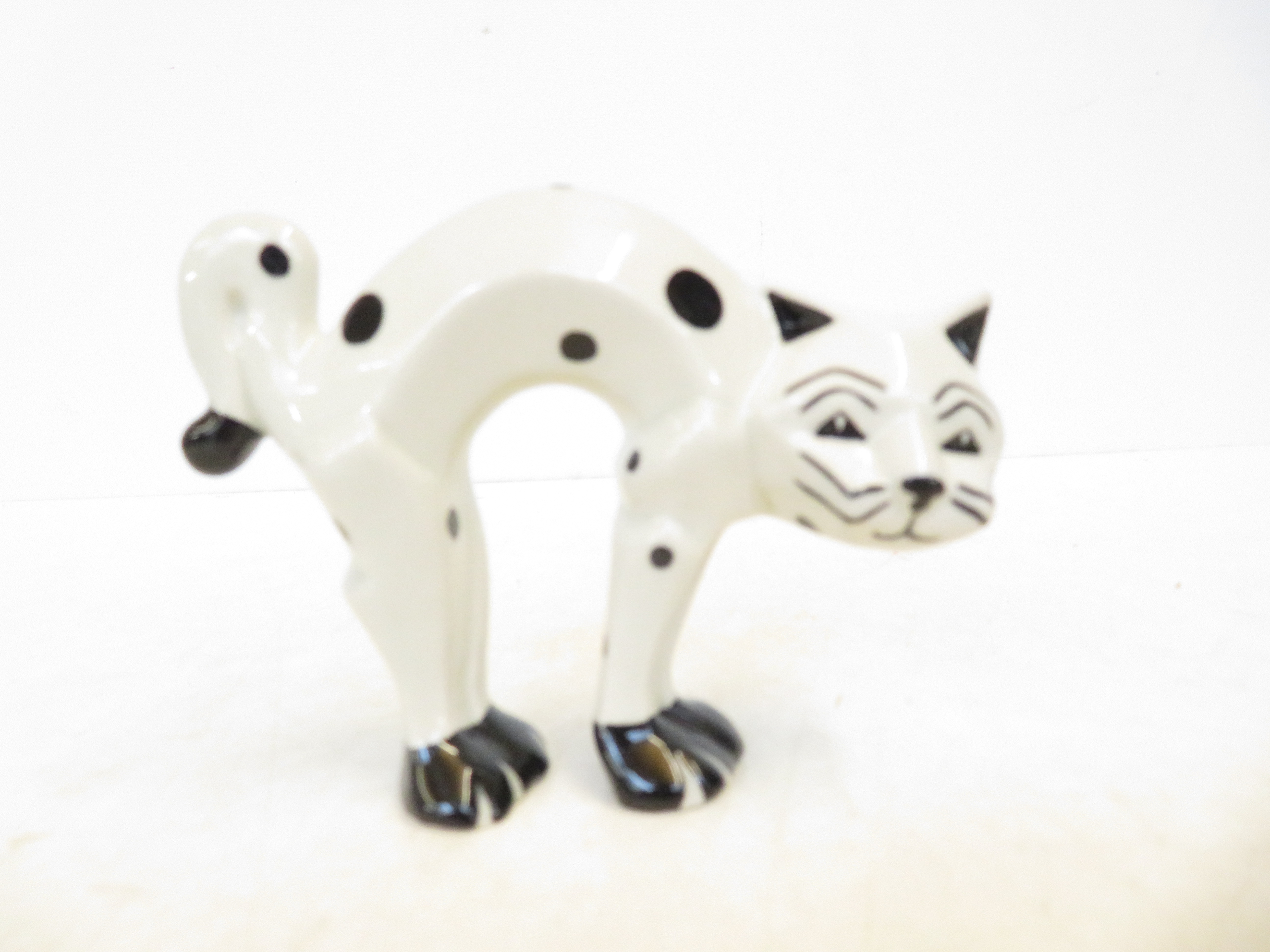 Lorna Bailey Limited edition polka tiny cat 19/50