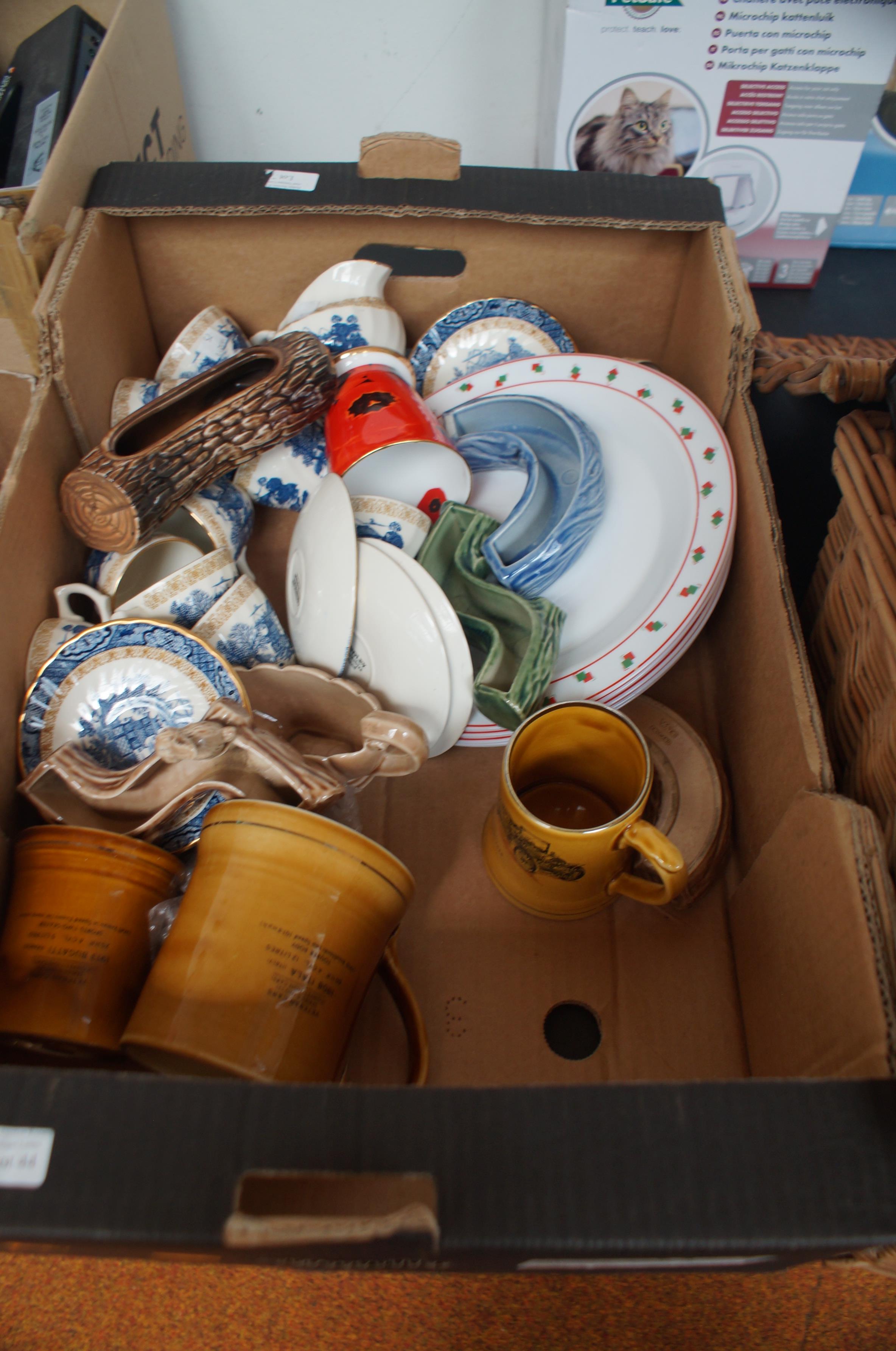 Box of ceramics to include wade