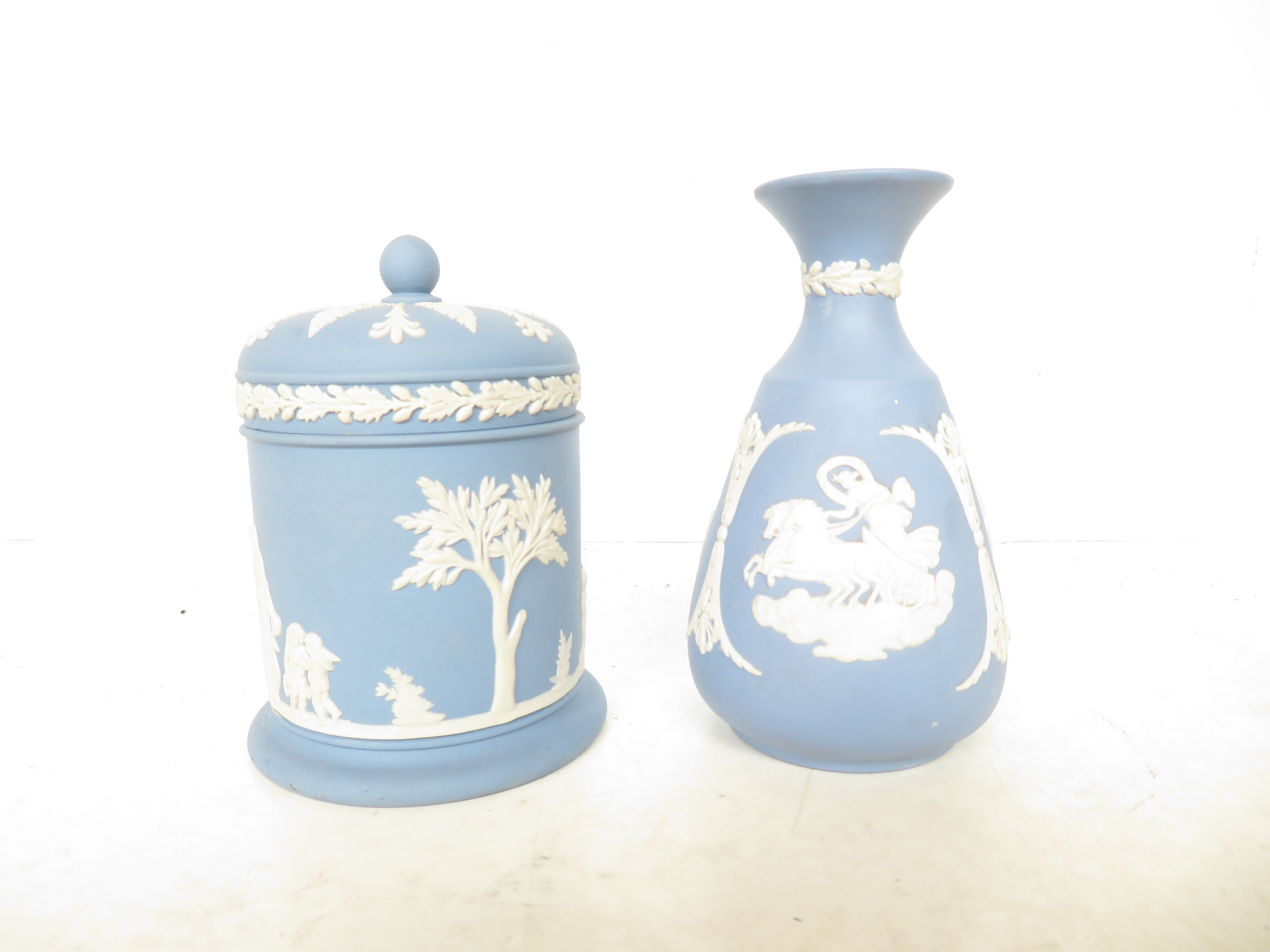 Wedgwood jasperware, bud vase & tobacco pot