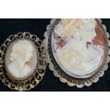 2x Cameo brooches