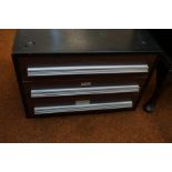 3 drawer metal tool chest
