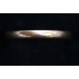 9ct Gold wedding band Size P