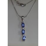 18ct White gold chain set with diamond & tanzanite