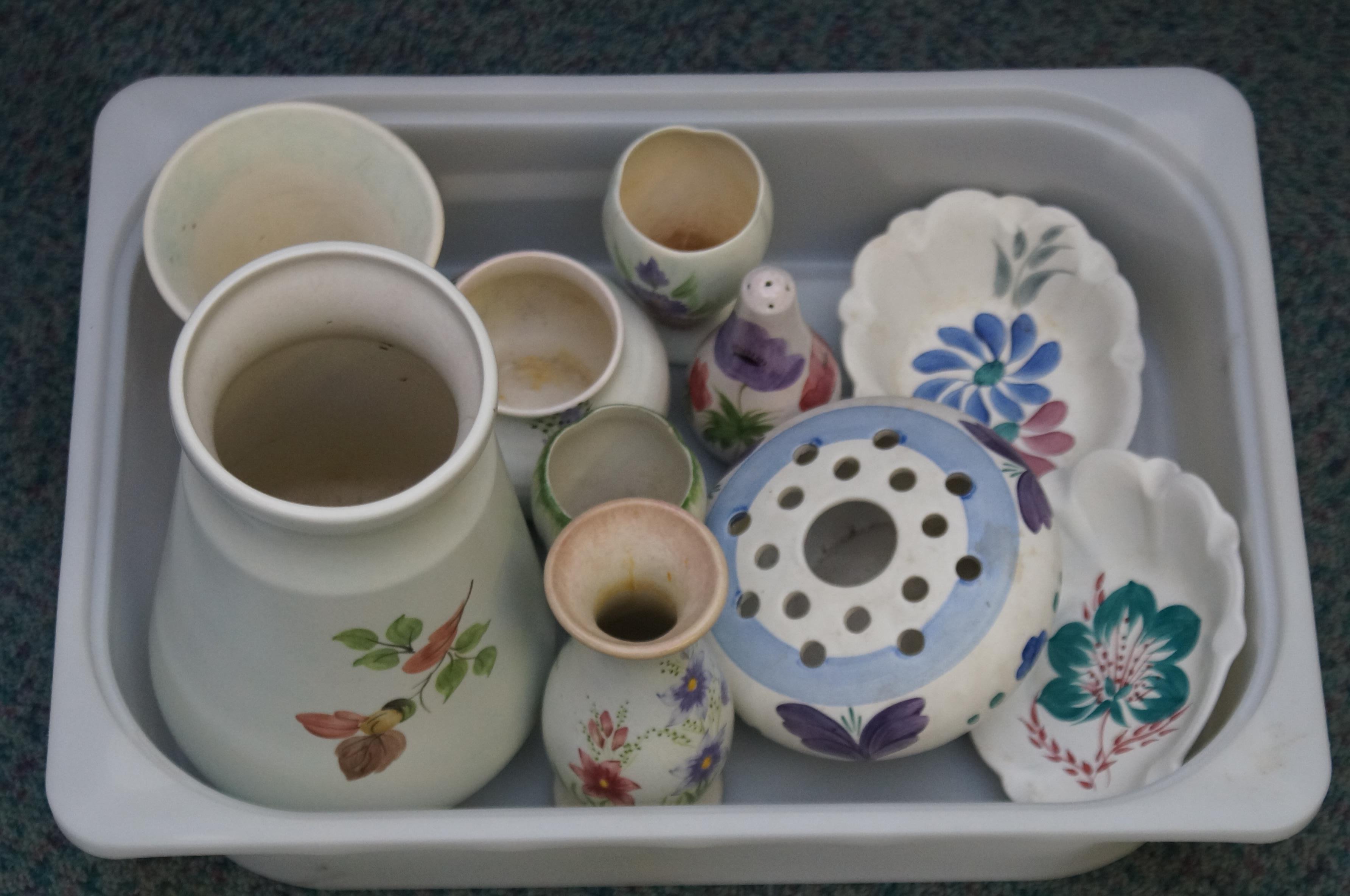 10 Pieces of E Radford ceramics