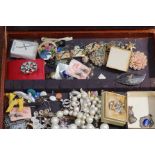 Collection of costume jewellery to include silver