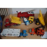 Collection of 5 Tonka trucks, 1 matchbox