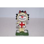 Lorna Bailey football cat Height 14 cm