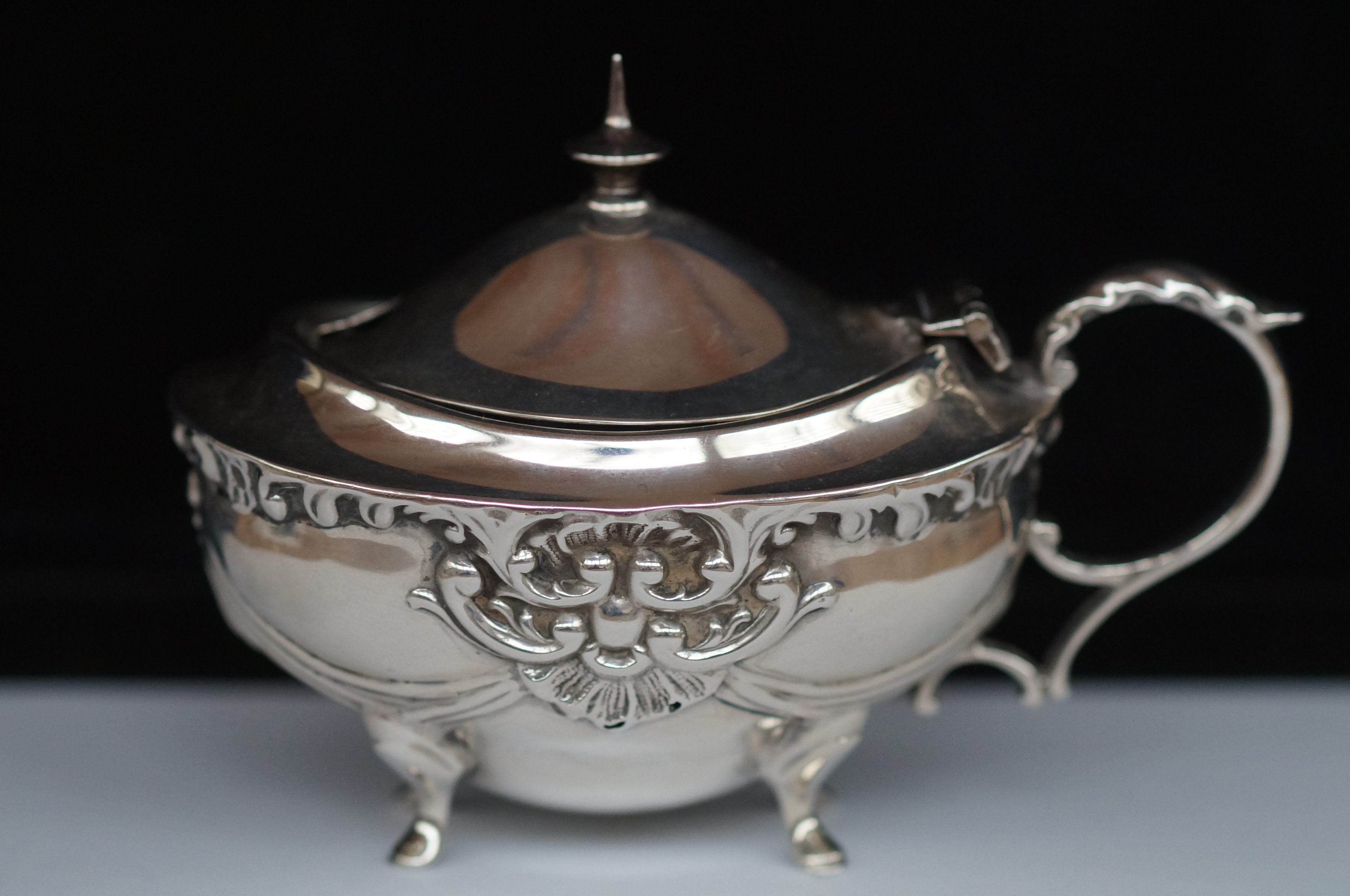 Sterling silver mustard pot c1896 fully hallmarked