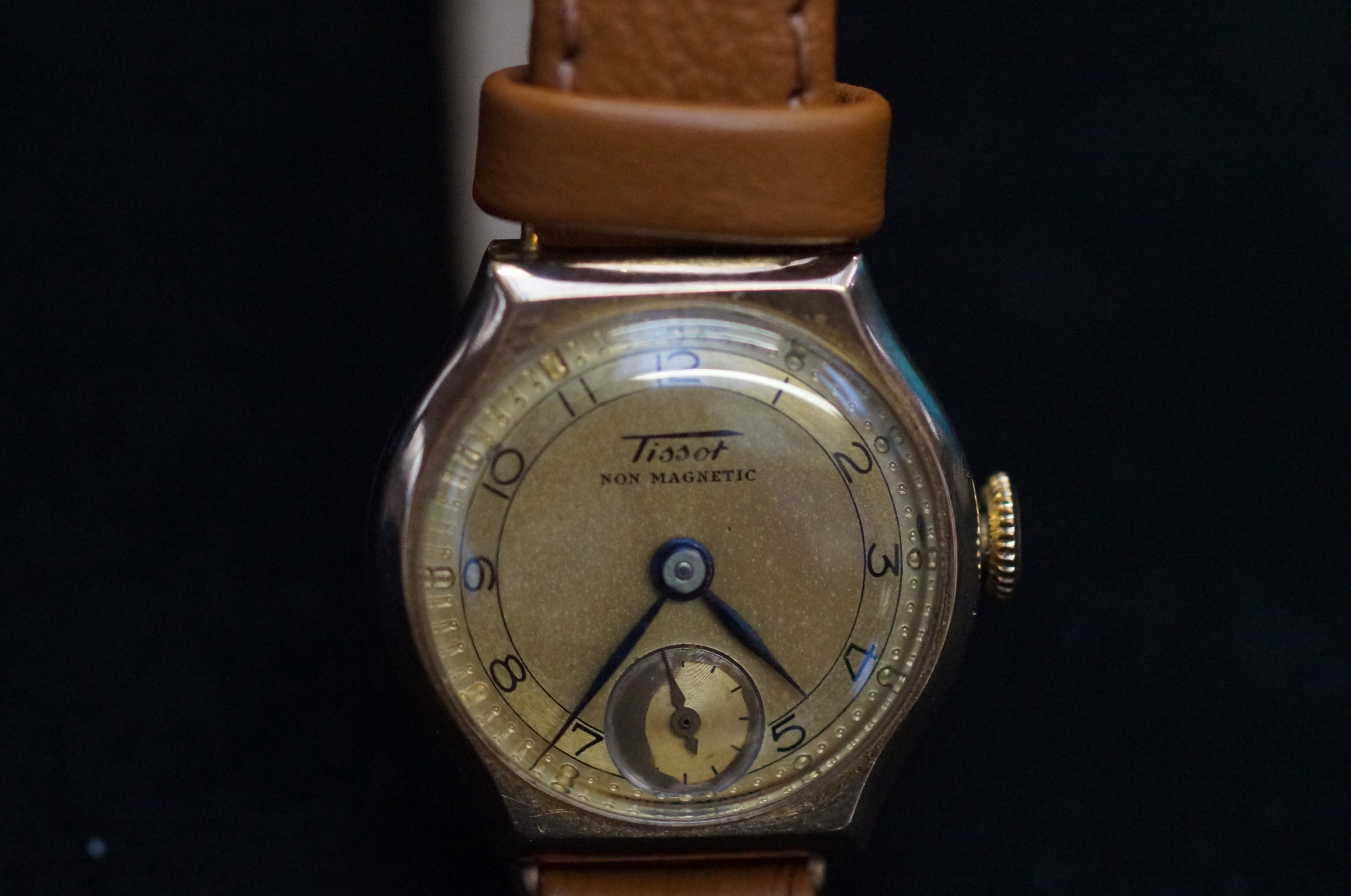 9ct Gold case Tissot non magnetic ladies wristwatc