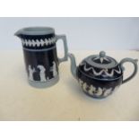 Copeland spode teapot & jug. Height of jug 17 cm