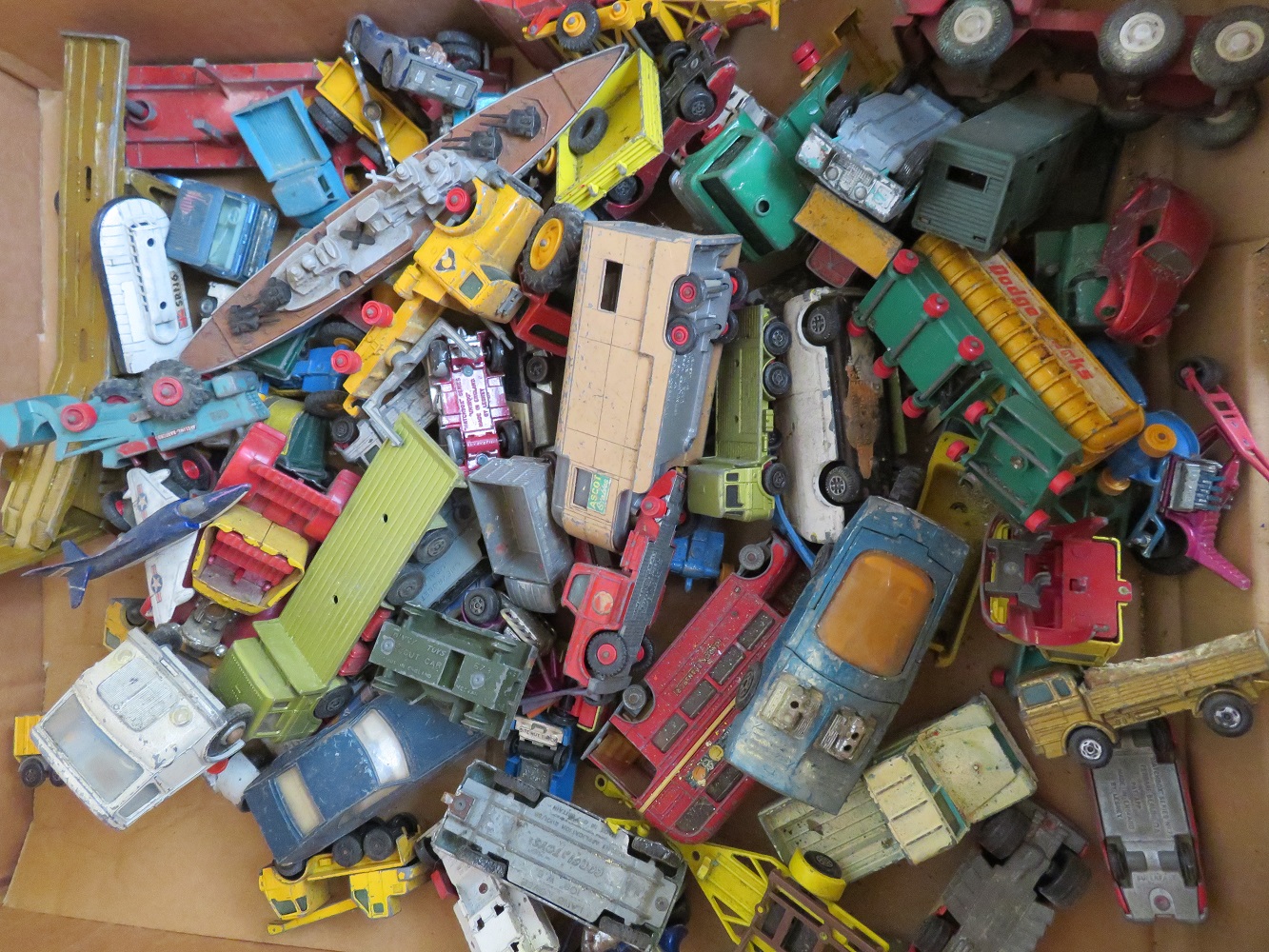 Good collection of model vehicles