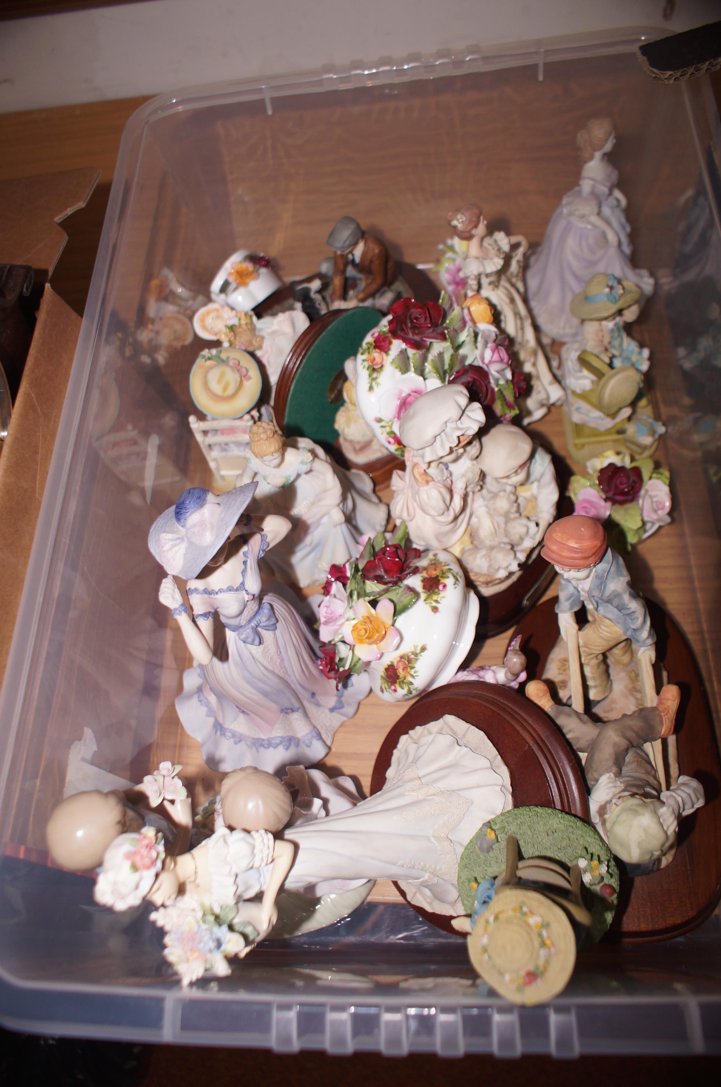 Box of resin & ceramic figures