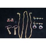 Collection of 9ct Gold jewellery