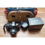 Minolta DYNAX 500 SI camera with soft case togethe