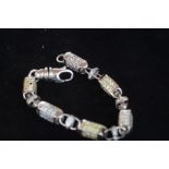 Silver fashion square with stone bracelet