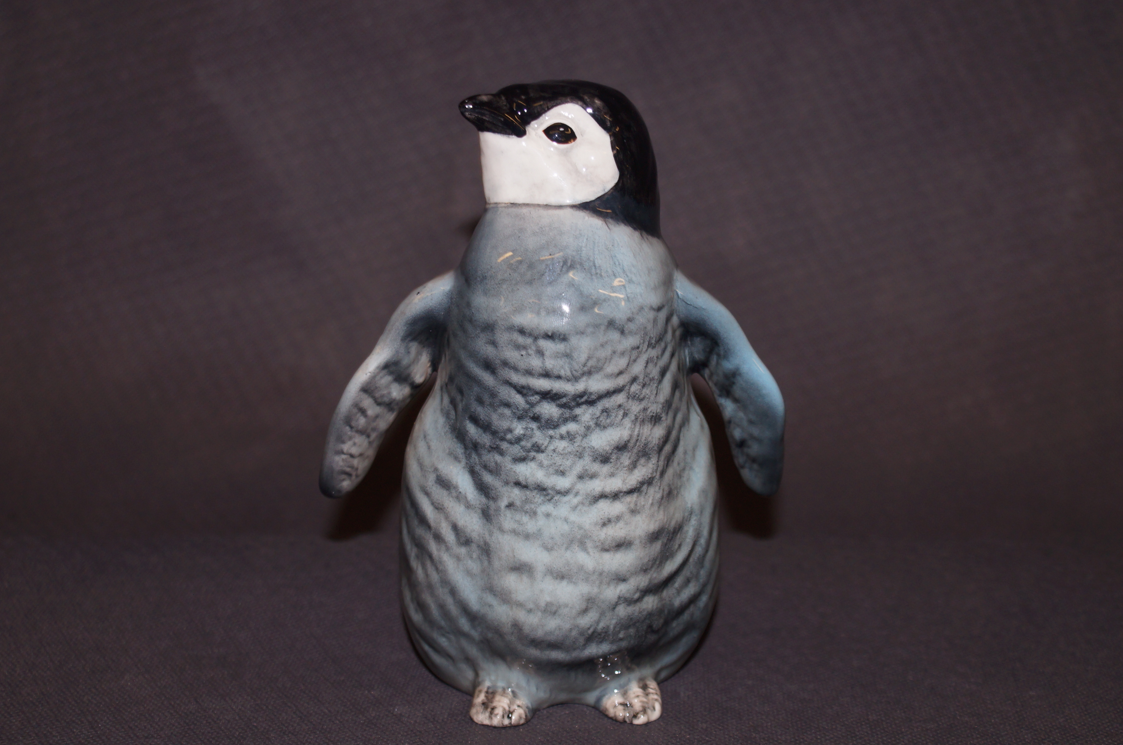 Beswick penguin chick