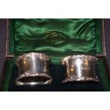 Pair of silver napkin rings in plush fitted case S