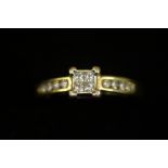 18ct gold diamond ring