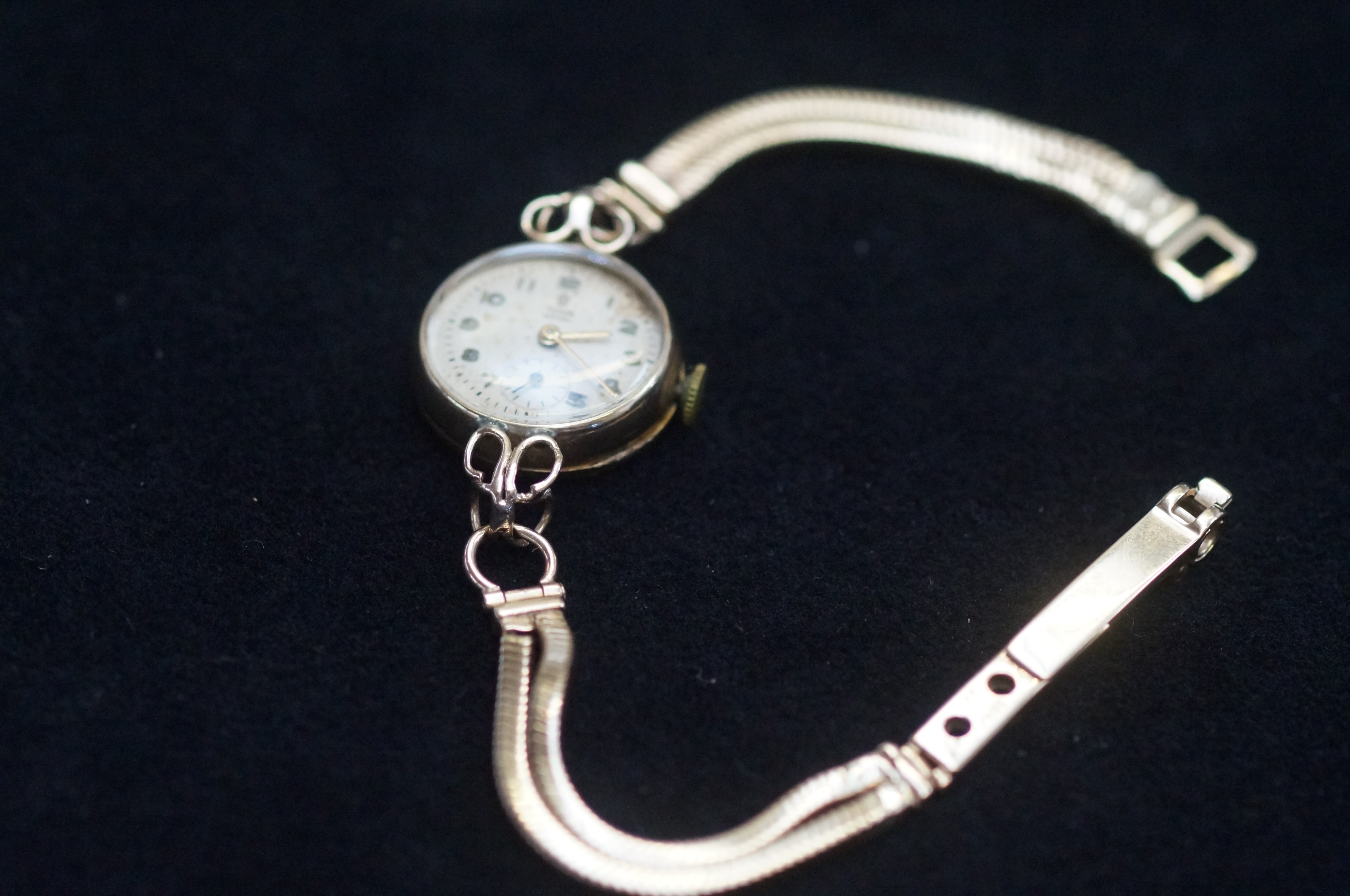 Early 20th century Tudor royal ladies wristwatch,