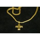 18ct gold chain and cross pendant 9.3 grams