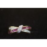 9ct Gold ring set with garnets & chip diamonds Siz