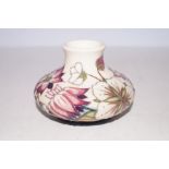 Moorcroft bramble revisited vase Height 8 cm