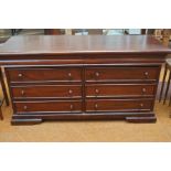 Good quality mahogany chest of drawers