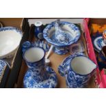 Collection of blue & white to include losol ware