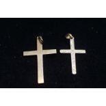 2x 9ct Gold cross pendants Weight 4.4g