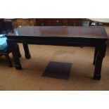 Good quality Chinese style hall table, matching lo