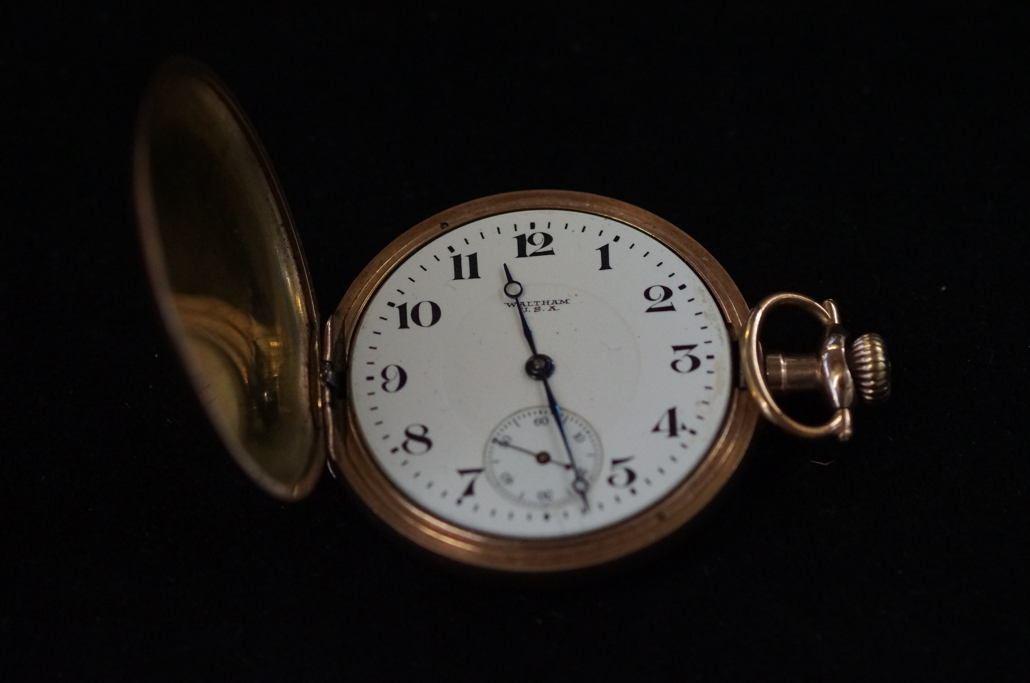 Gold plated Waltham USA pocket watch with sub seco