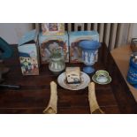 Novelty teapots, Wedgwood & 2 carved bone vases