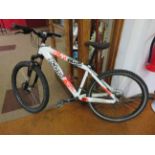 Gents Mountain bike with disc breaks front & rear