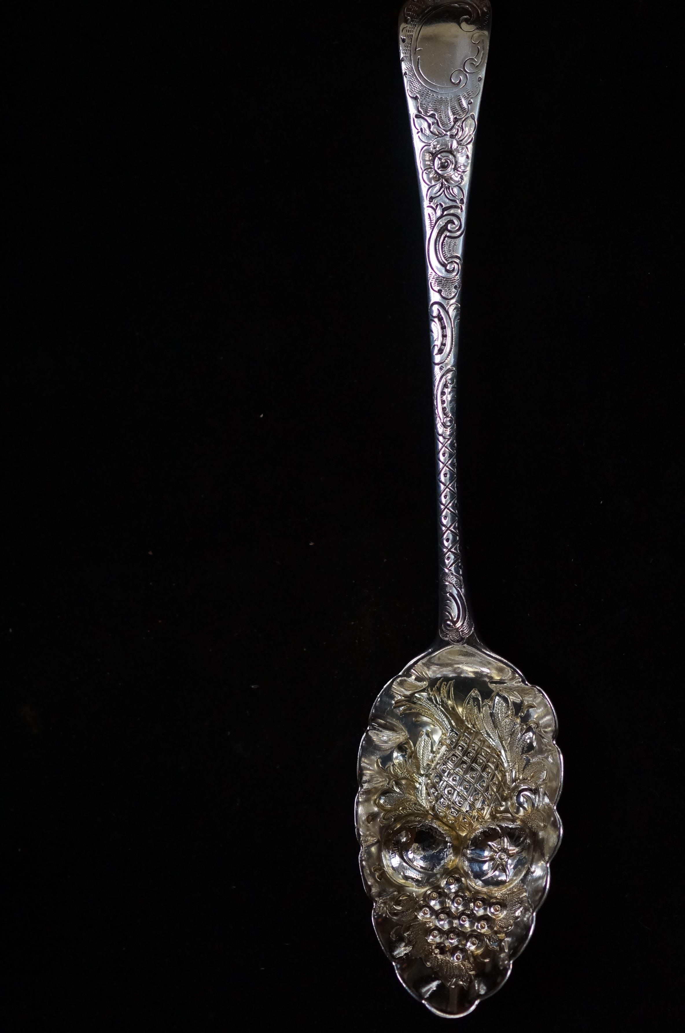 Early silver fruit spoon with crowned leopards hea