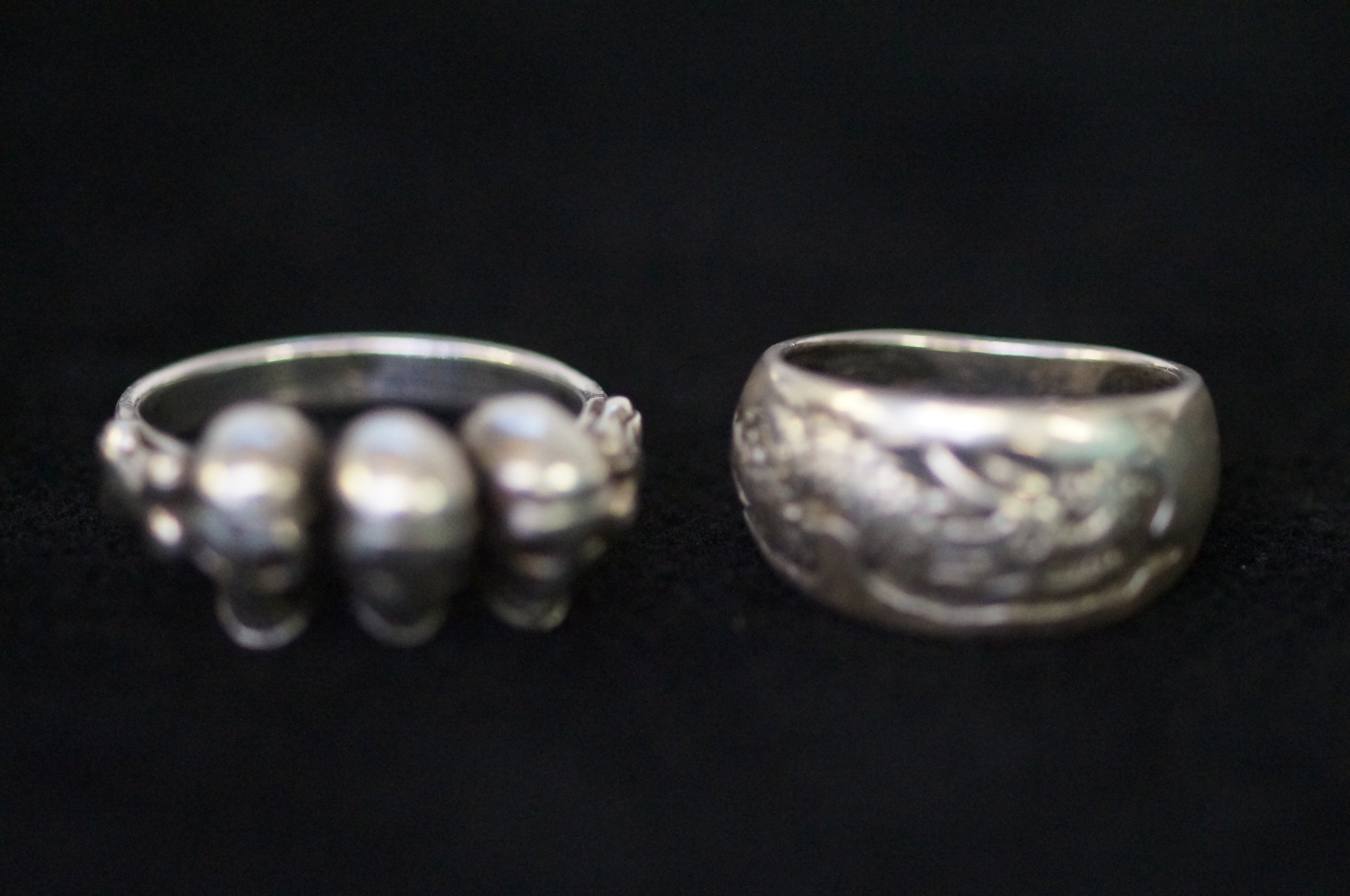 2 Silver Rings (1 Skull & 1 Dragon)